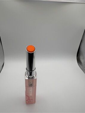 DIOR ADDICT LIP GLOW COLOR REVIVER BALM shade Coral 004 Brand New!!